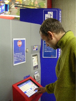 Swiss train station ticket machines. Ahh, you gotta love 'em.